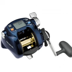 Saltwater Daiwa Tanacom Bull Power Assist Reel, TB750